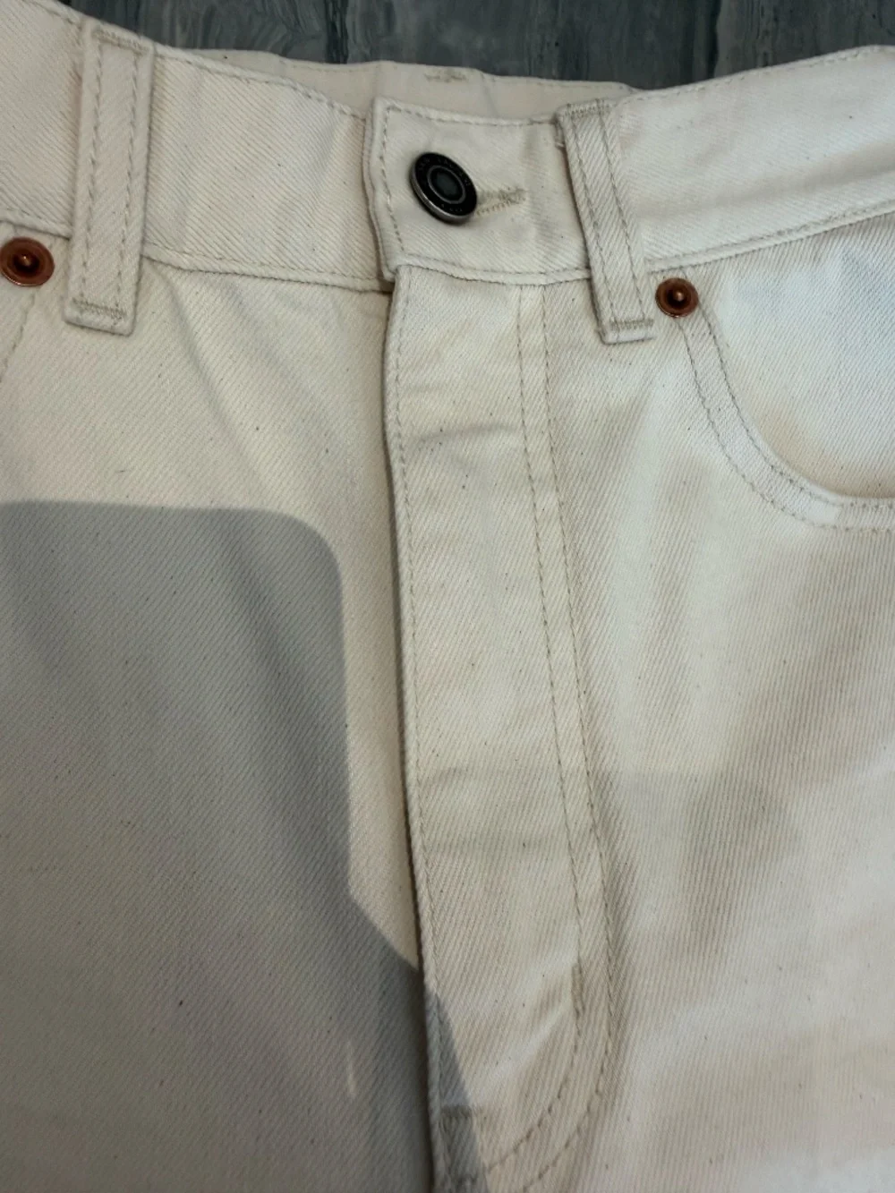 Saint Lauren Current Season Size 24 Jeans Cream